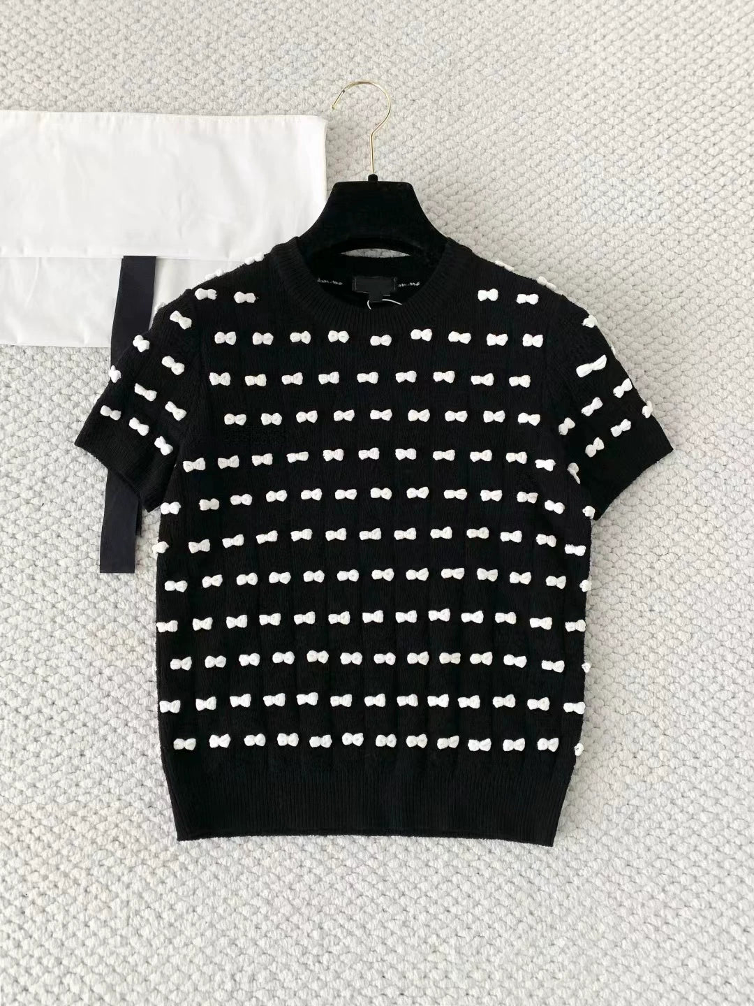 2025 early autumn models heavy industry design bow fashion slim slim slim round neck cashmere T-shirt short sleeve top women