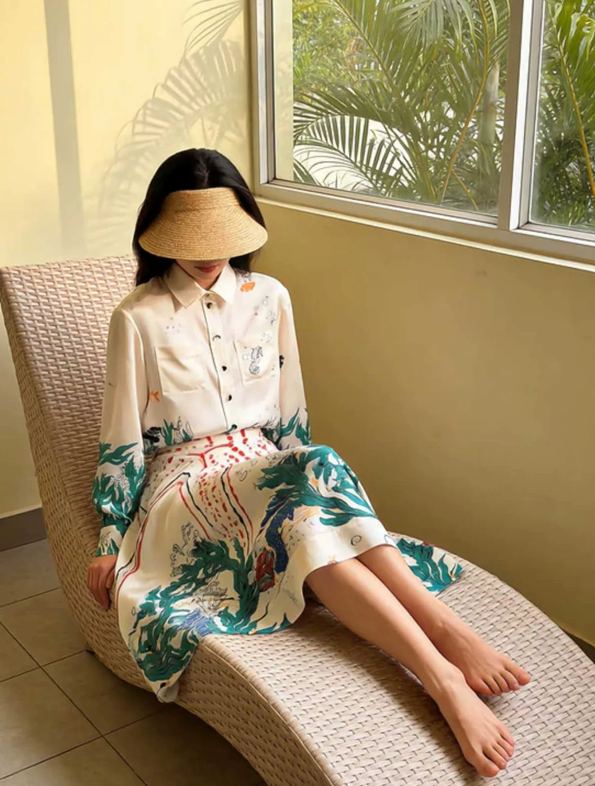 Spring and summer 26ss June, Nanyou 26 summer new underwater world print versatile and thin turned loose collar shirt top + A-shaped skirt