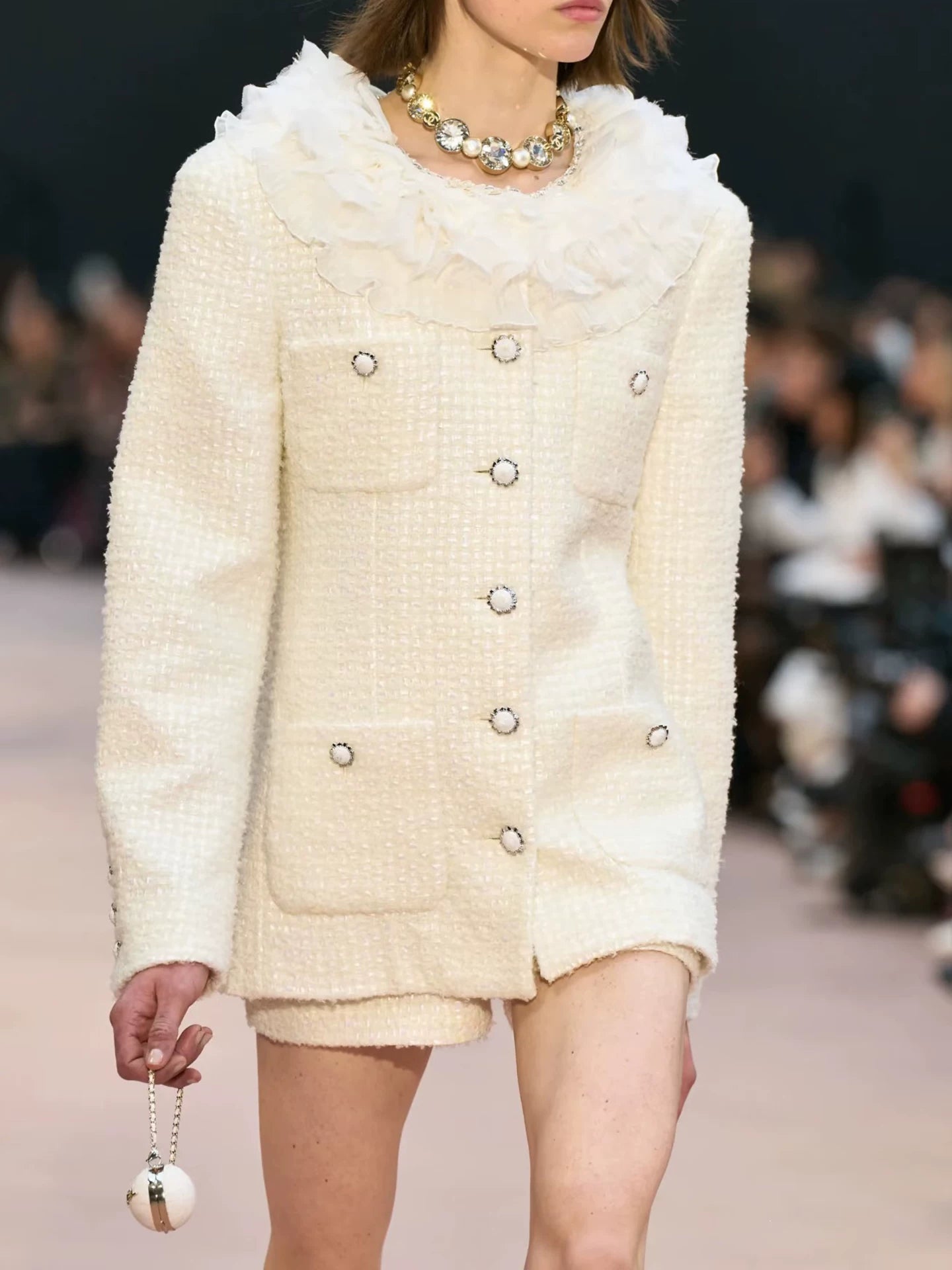 White tweed suit women's autumn and winter daughter style celebrity jacket shorts show thin temperament haute couture women's clothing