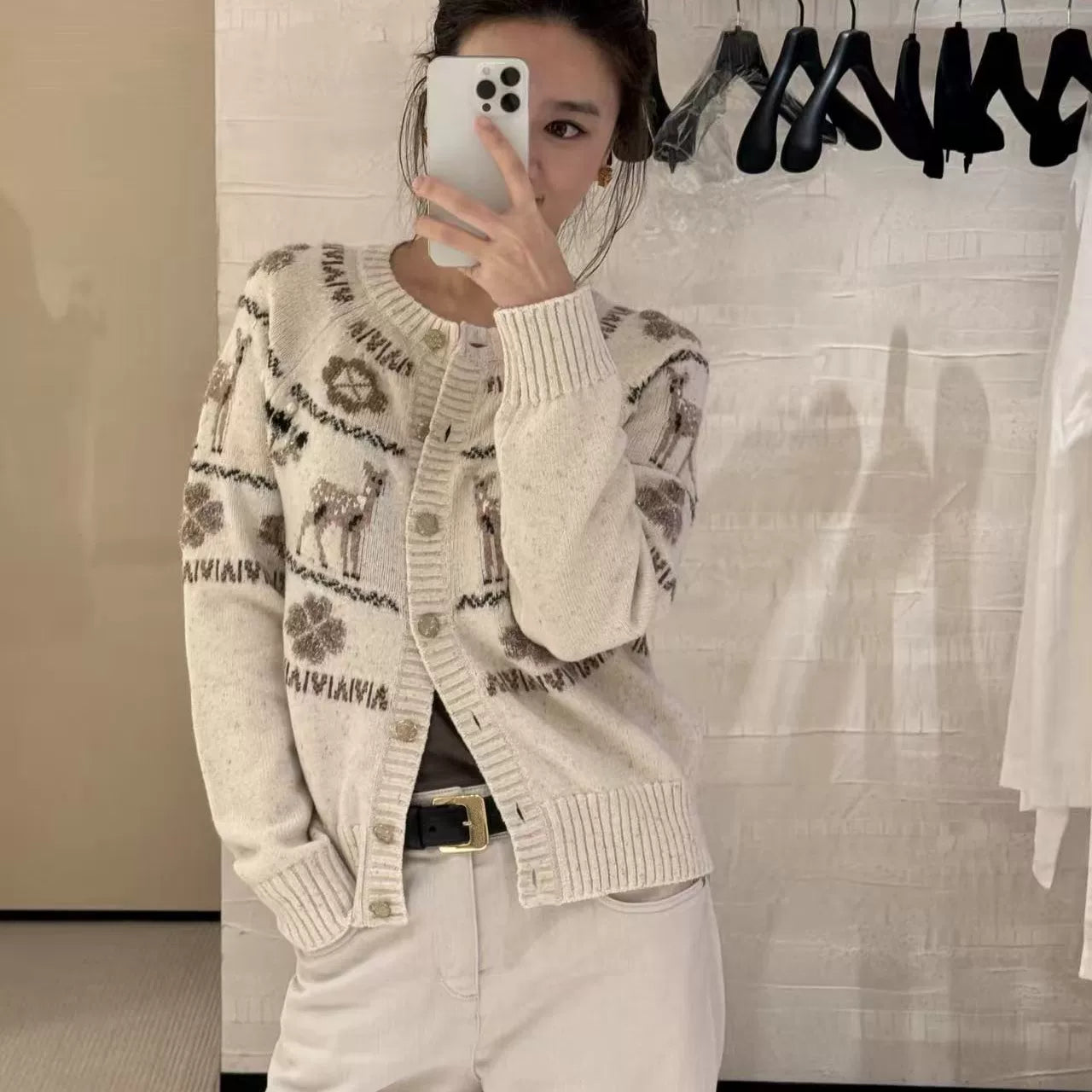 2025 autumn and winter heavy industry animal snowflake multi-element embroidery ski cashmere brown knitted cardigan pullover long sleeve