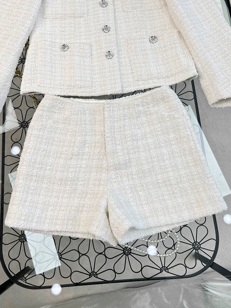 2025 spring and summer new short women's tweed A-shaped high-waisted casual pants high-quality celebrity women's clothing