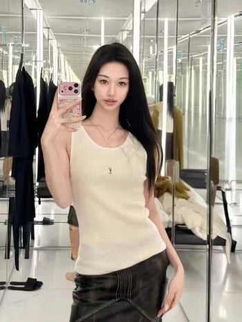 Spring and summer 26ss June, Nanyou haute couture 26 summer new chest embroidery versatile slim sleeveless top round neck slim knitted vest women