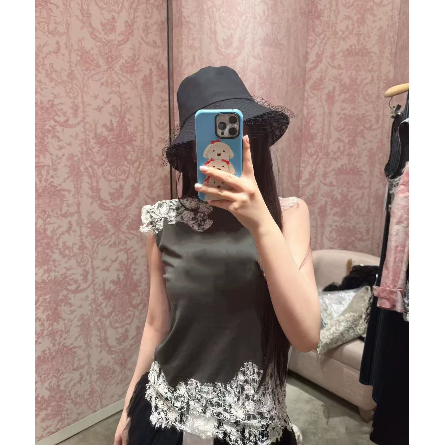 2025 autumn and winter heavy industry design high-grade lace asymmetrical splicing slim-fitting sleeveless vest T-shirt top women