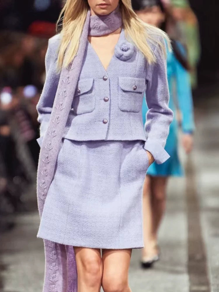 High-end violet suit, coat skirt, wool tweed star Zhou Xun has the same two-piece set.