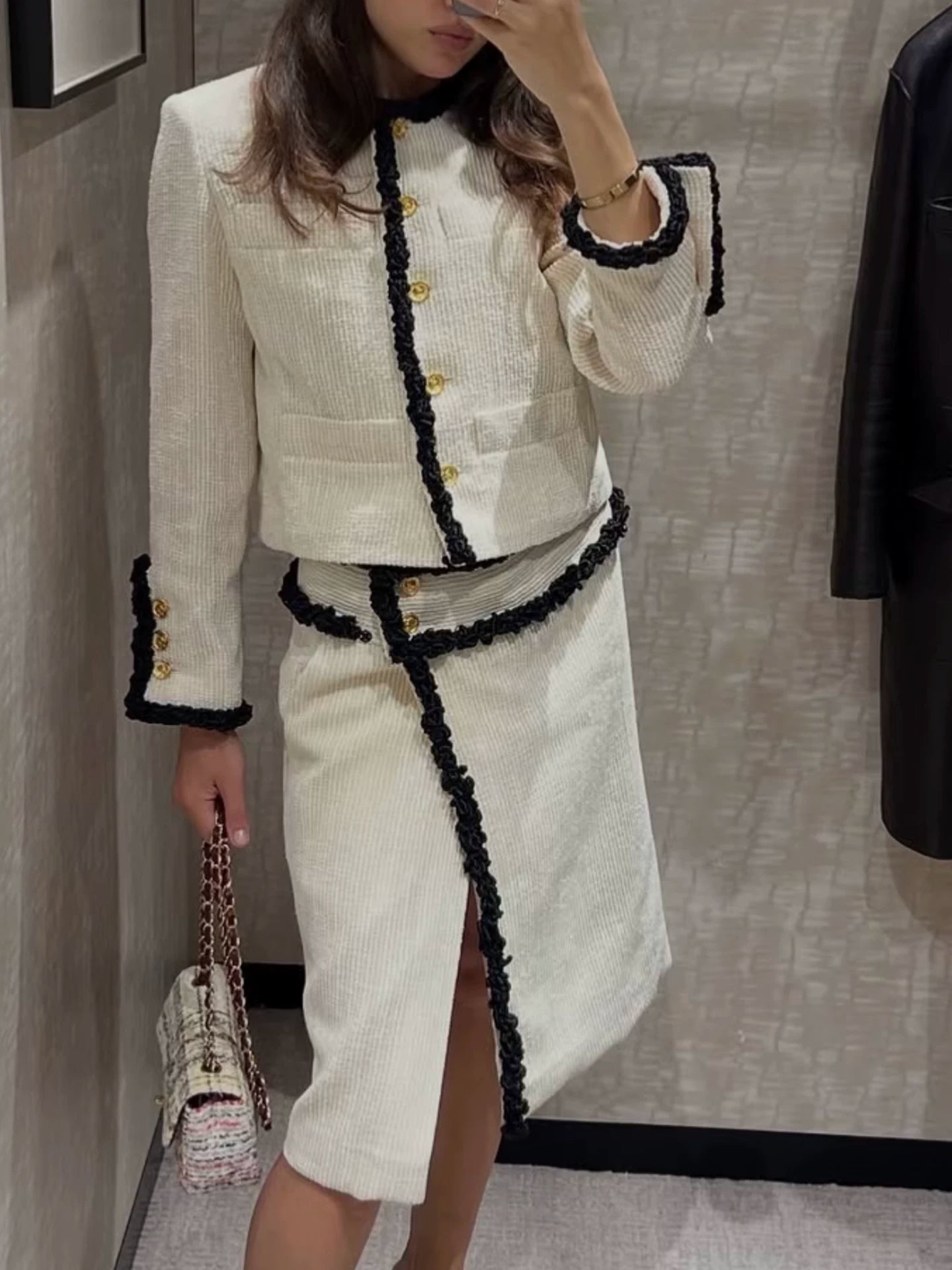Spring and summer 26ss June 26 Spring and summer thin suit, beige tweed jacket, women's skirt, two-piece set, celebrity