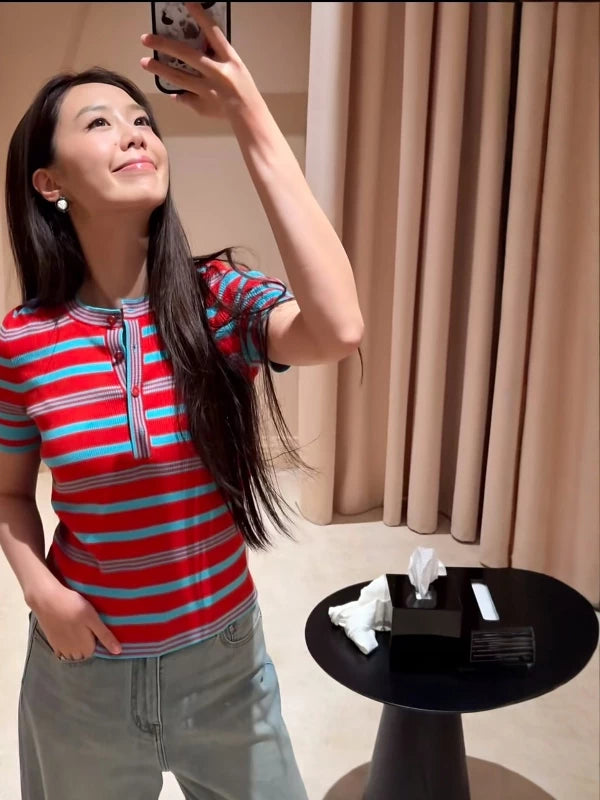 Spring and summer 26ss June, Shenzhen Nanyou haute couture 26M summer beach striped contrasting color short-sleeved knitted sweater top + elastic waist skirt
