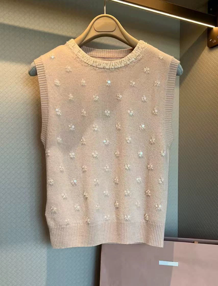 2026 early spring design French high-end heavy industry three-dimensional bead thousand gold round neck cashmere knitted cardigan women