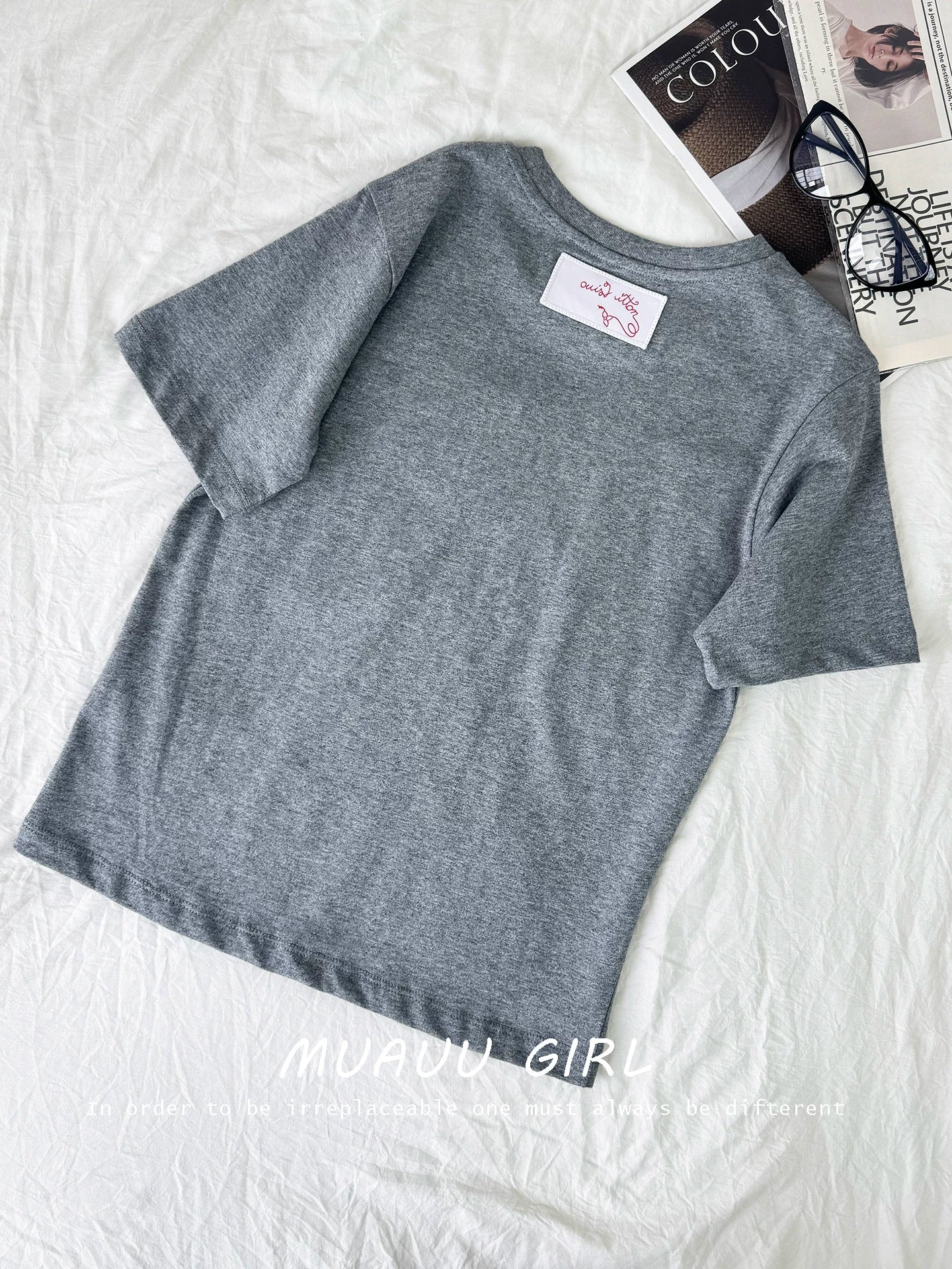 Spring and summer 26ss June MUAUU GIRL top version~ minimalist and cute 26SS summer new product real leather sunflower sticker T-shirt women