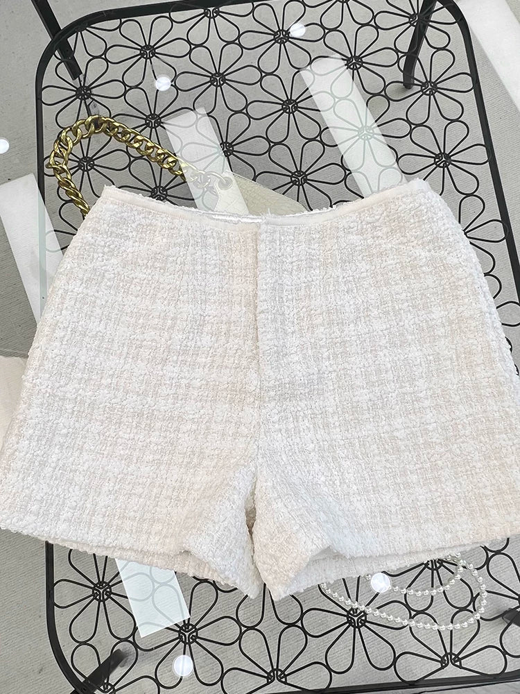 2025 spring and summer new short women's tweed A-shaped high-waisted casual pants high-quality celebrity women's clothing