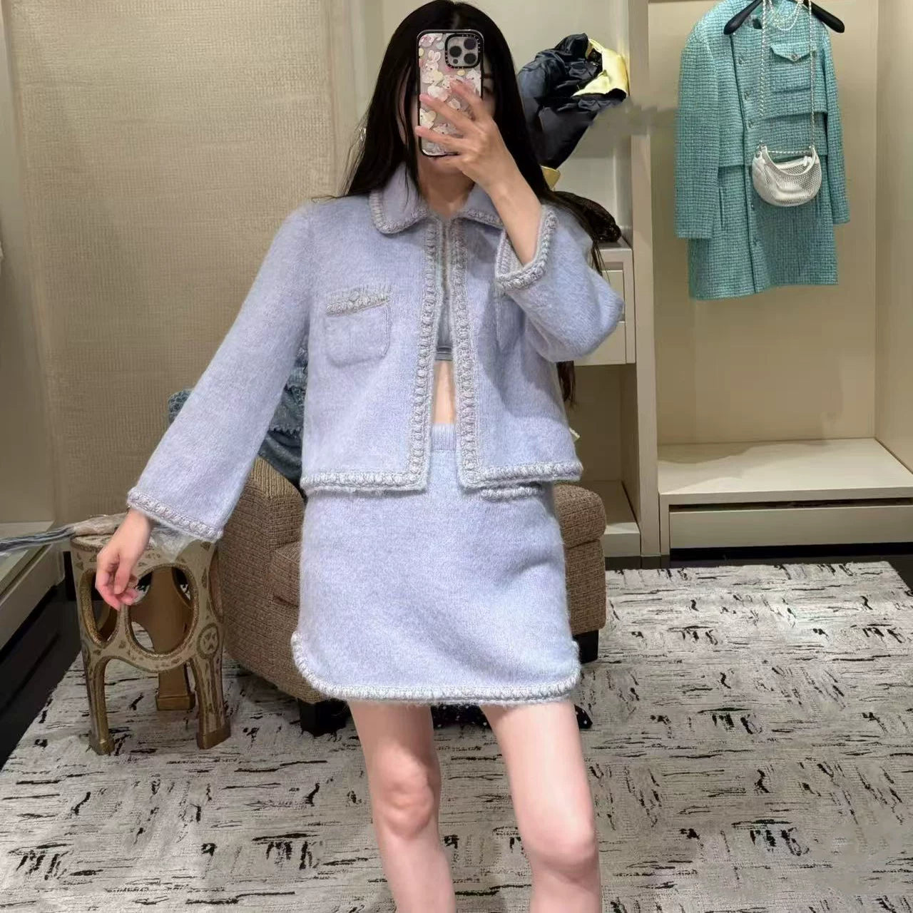 2025 autumn and winter contrasting colors doll collar heavy industry handmade crochet bead lapel light purple short knitted cardigan women