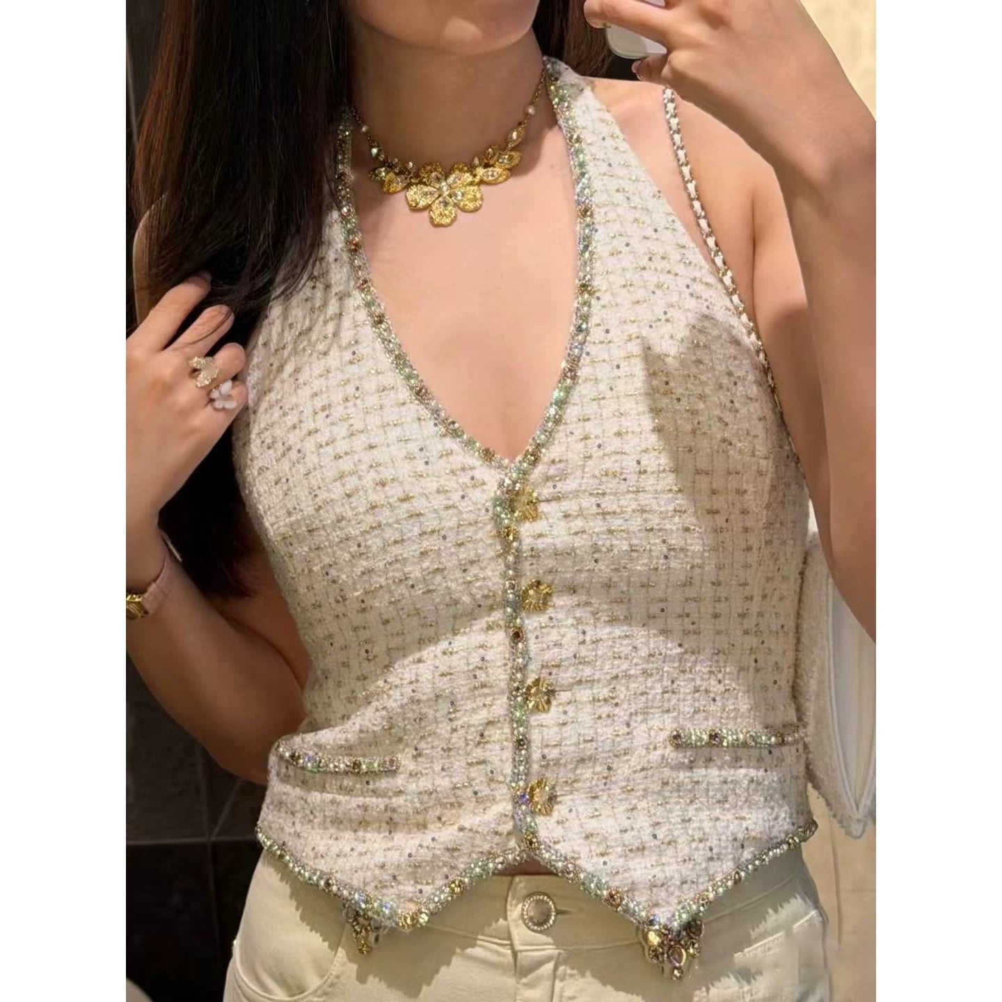 2026 early spring French high-end heavy industry beads pure desire wind neck slim and thin sleeveless vest suspender top