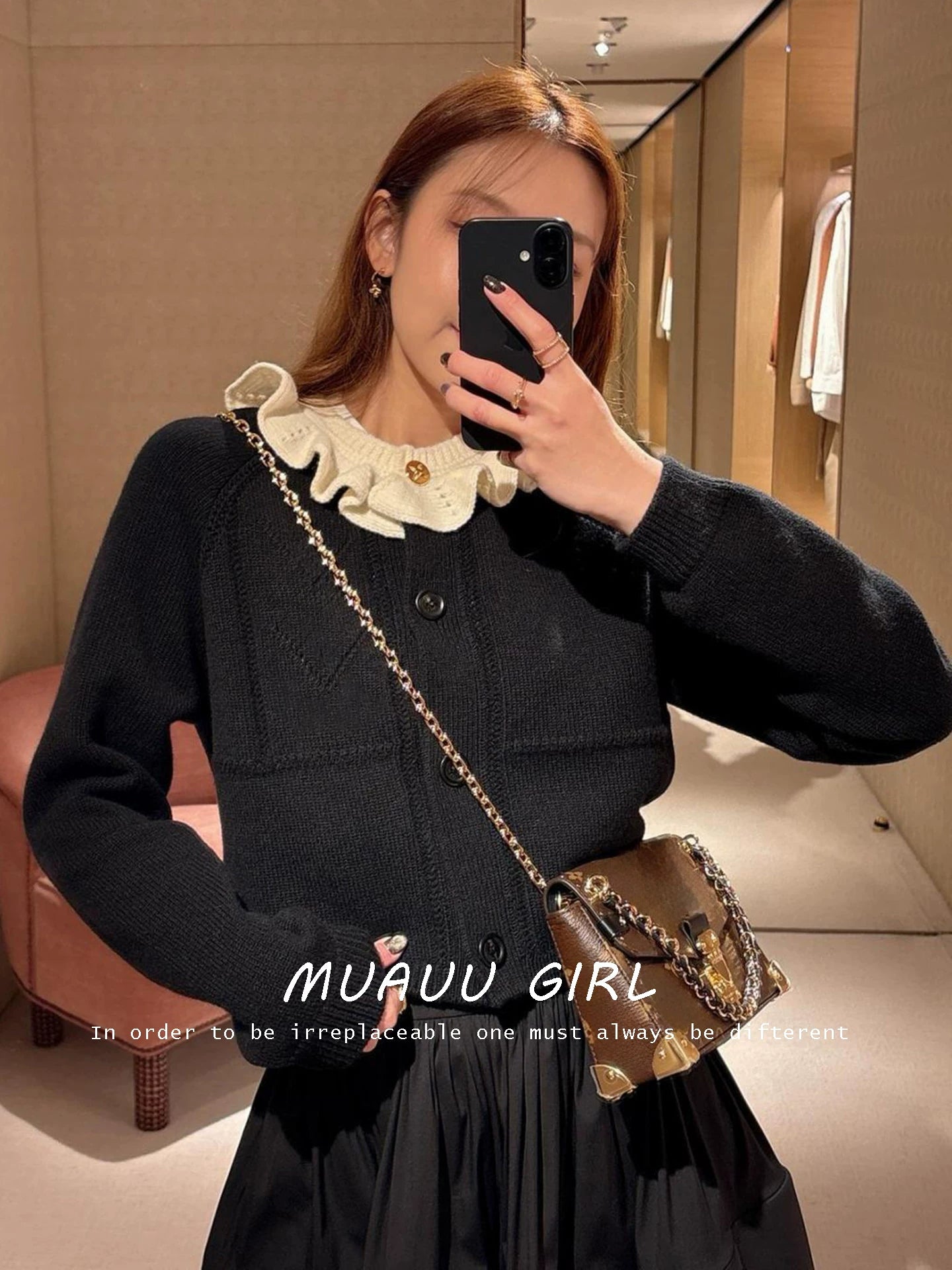 Spring and summer 26ss MUAUU GIRL commuting in June, extravagant sense 26SS new product collar edge lace lotus leaf collar long-sleeved sweater knitted cardigan