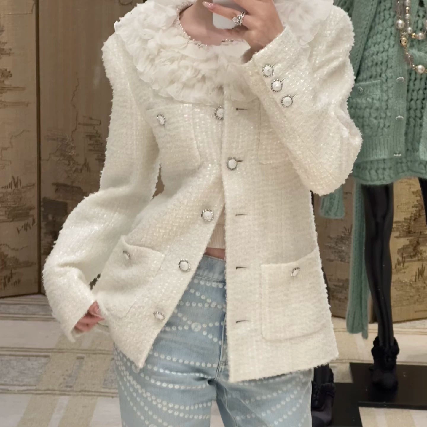 White tweed suit women's autumn and winter daughter style celebrity jacket shorts show thin temperament haute couture women's clothing