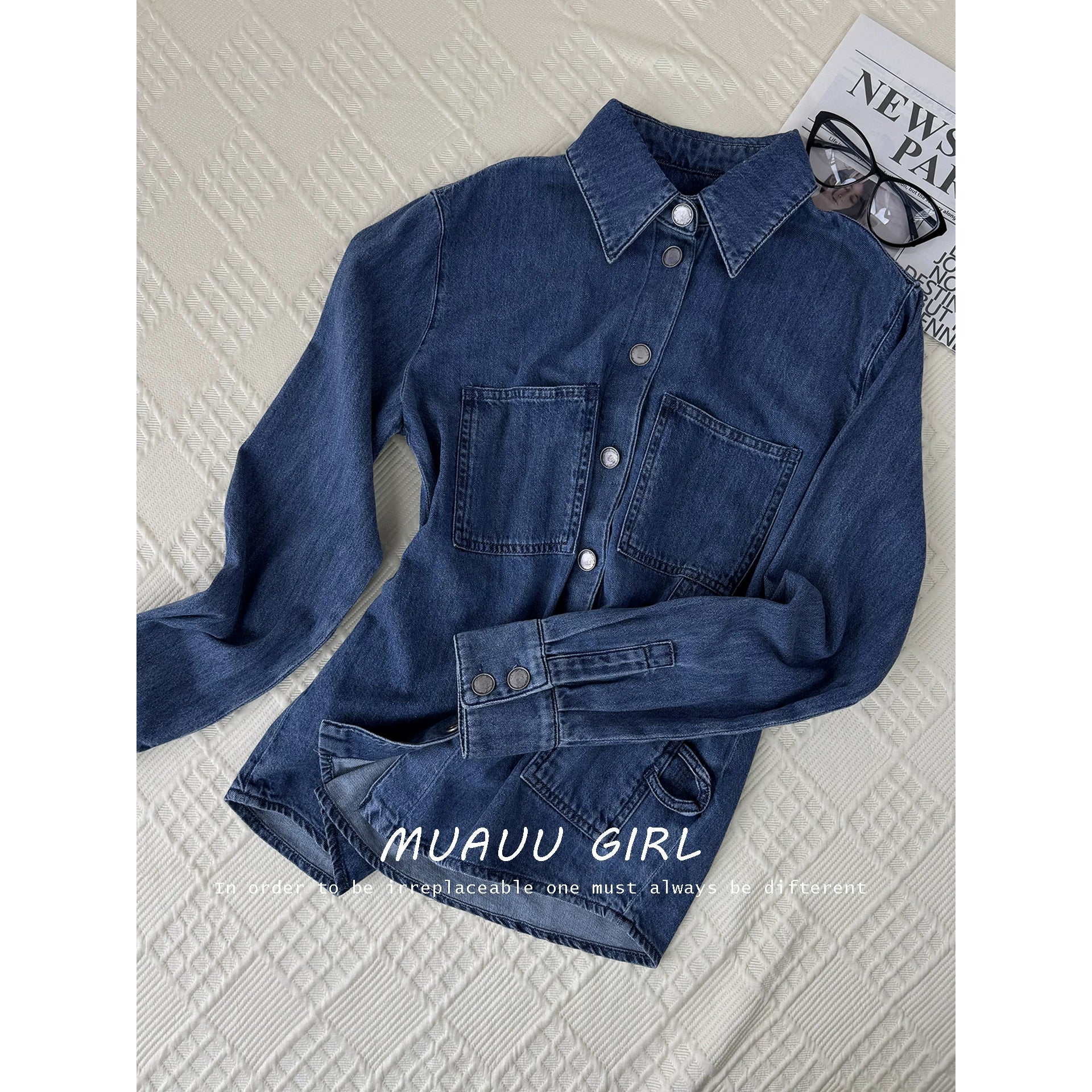 Spring and summer 26ss June MUAUU GIRL 3.25/star with the same 26S heavy original beef washed summer tooling shirt denim jacket