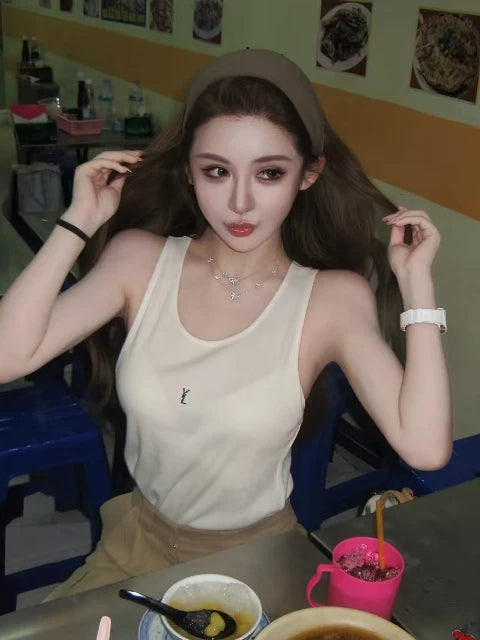 Spring and summer 26ss June, Nanyou haute couture 26 summer new chest embroidery versatile slim sleeveless top round neck slim knitted vest women