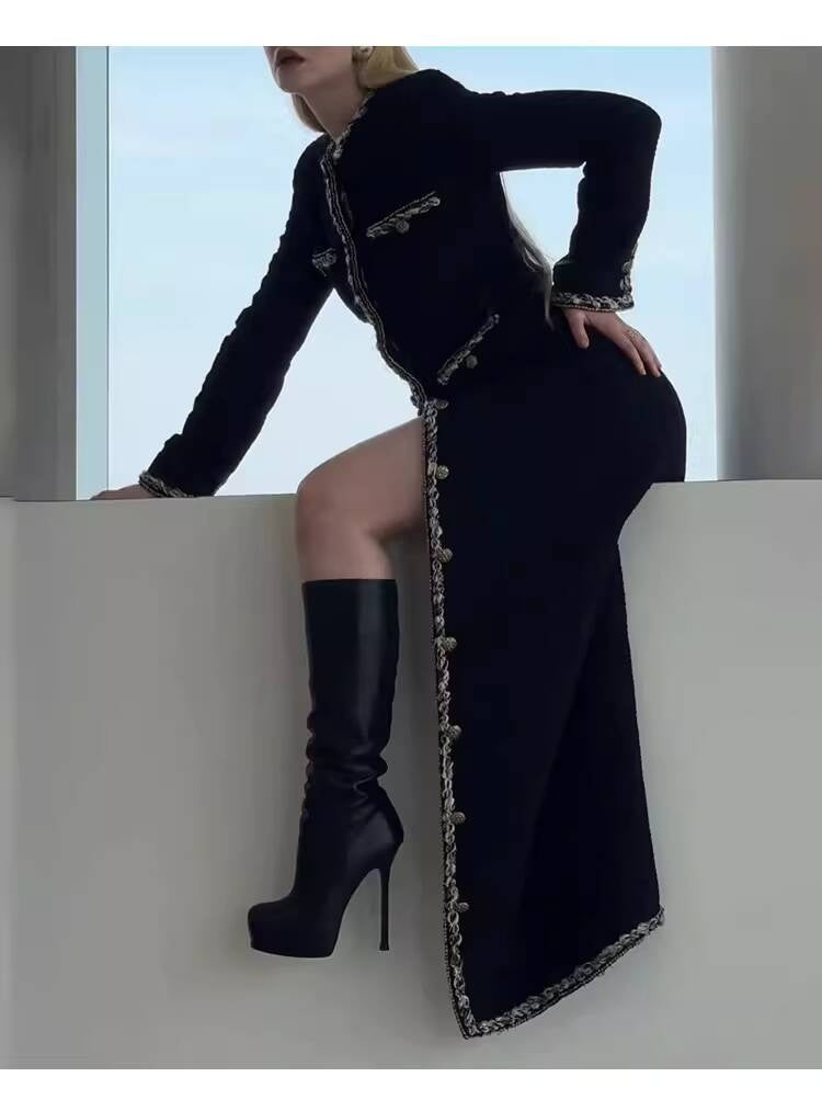 Little  Black Long Style Elegant Coat for Women Mid-Length Metal Buckle Decorated Wool Tweed