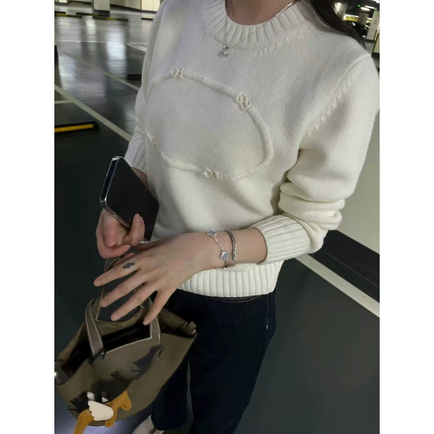 2025 Autumn/Winter Classic Premium White Letter Embroidered Jacquard Crew Neck Soft Cashmere Knitted Pullover Long Sleeve Top