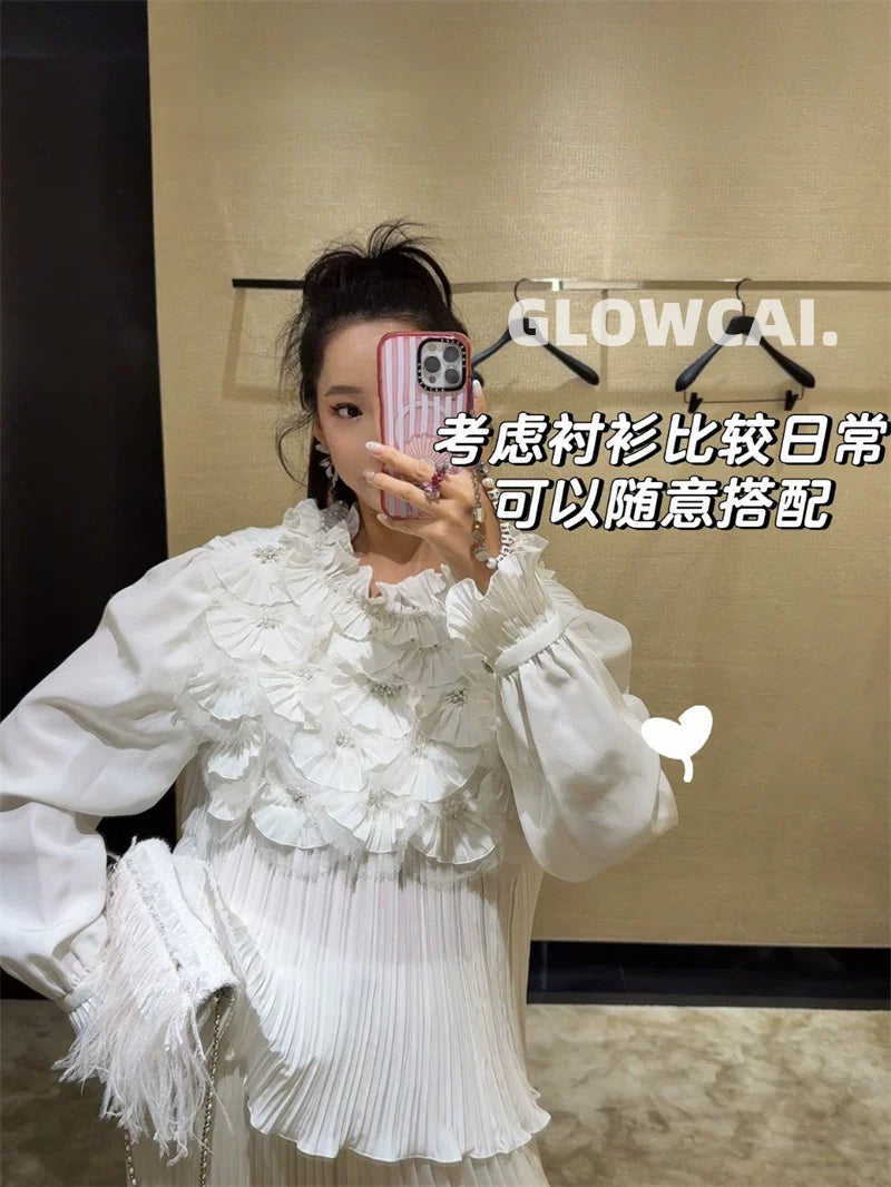 Spring and summer 26ss June 26 Spring and summer mulberry silk pearl embellished lace handmade workshop series heavy industry pleated three-dimensional fan design shirt