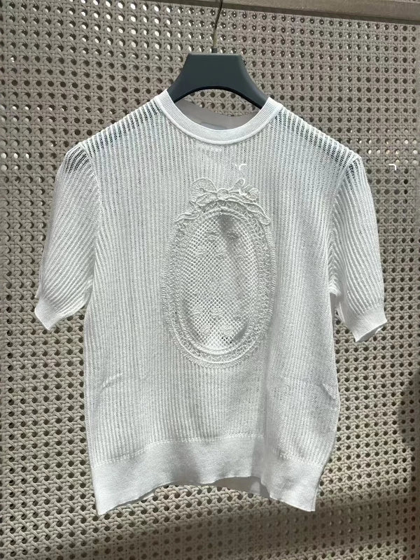 Spring and summer 26ss June, Nanyou haute couture 26 spring and summer new heavy industry three-dimensional embroidery short-sleeved T-shirt round neck versatile and thin top women
