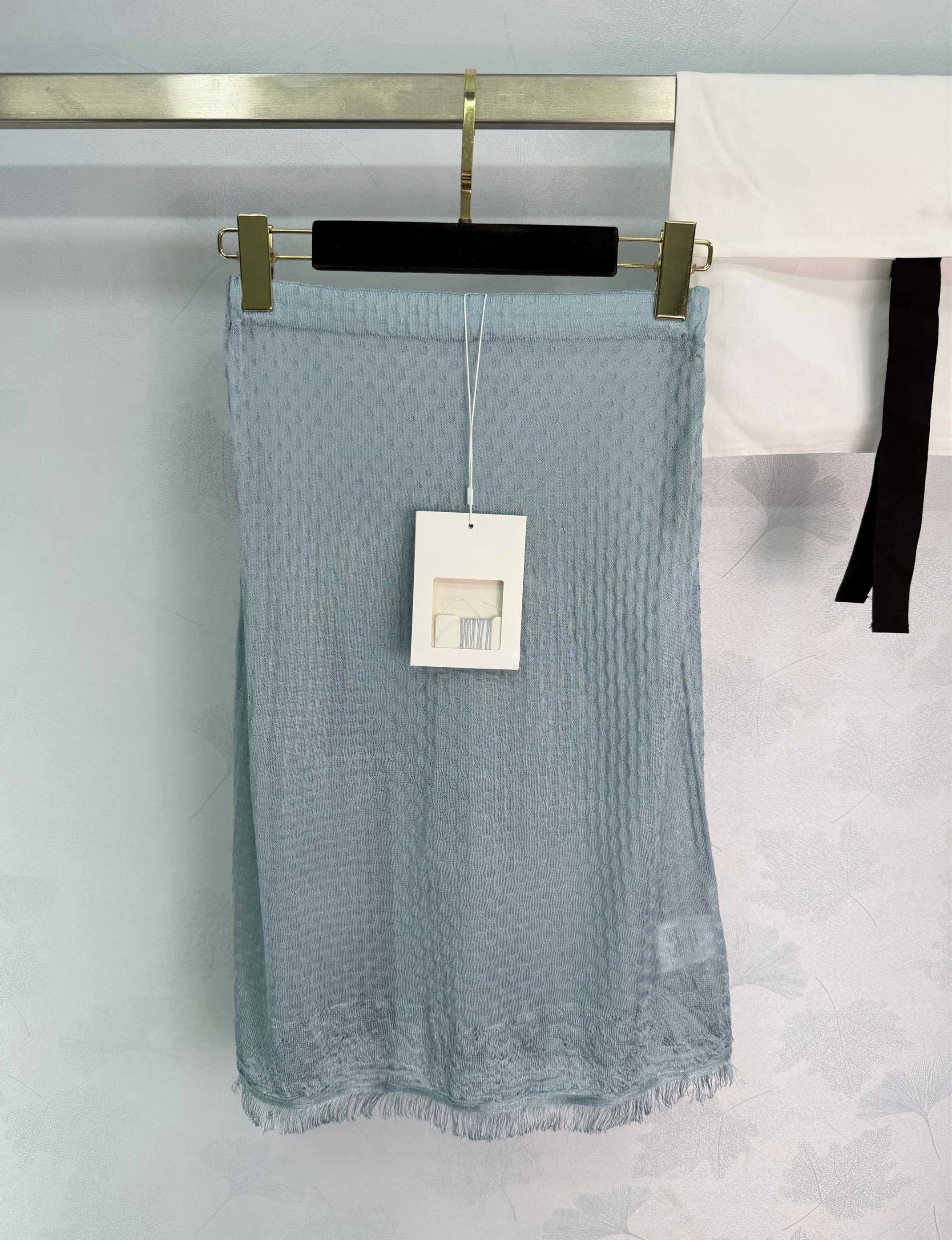 Spring/Summer 26SS June Nanyou Trendy Brand 2026 Spring/Summer New Hem Flowing Shoulders Lightweight Breathable Silky Versatile Slip Strap Camisole + Skirt