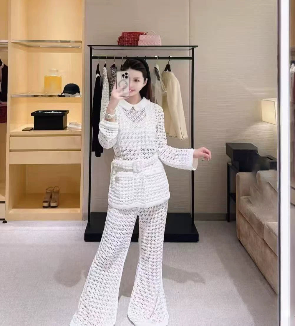 2025 autumn and winter contrasting colors heavy industry premium doll collar white crochet hollow knitted long sleeves + high waist wide leg pants women