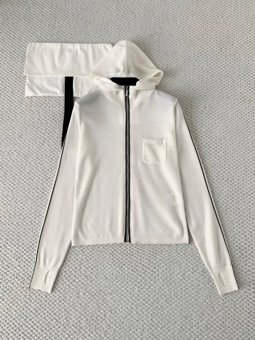 2025 autumn and winter heavy industry skiing letter embroidery slim-fitting thin cashmere knitted hooded zipper long-sleeved cardigan jacket