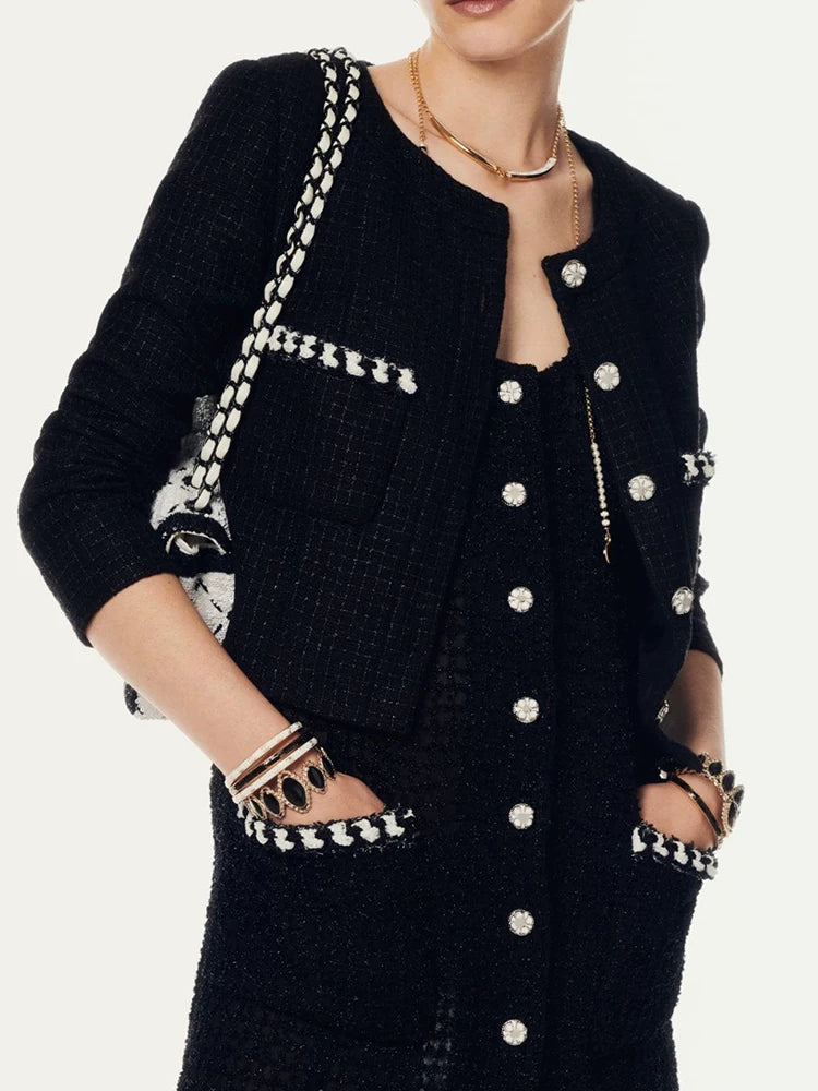 Jin Zhini has the same short coat, socialite temperament, round neck, long sleeve, high-end wool tweed top.