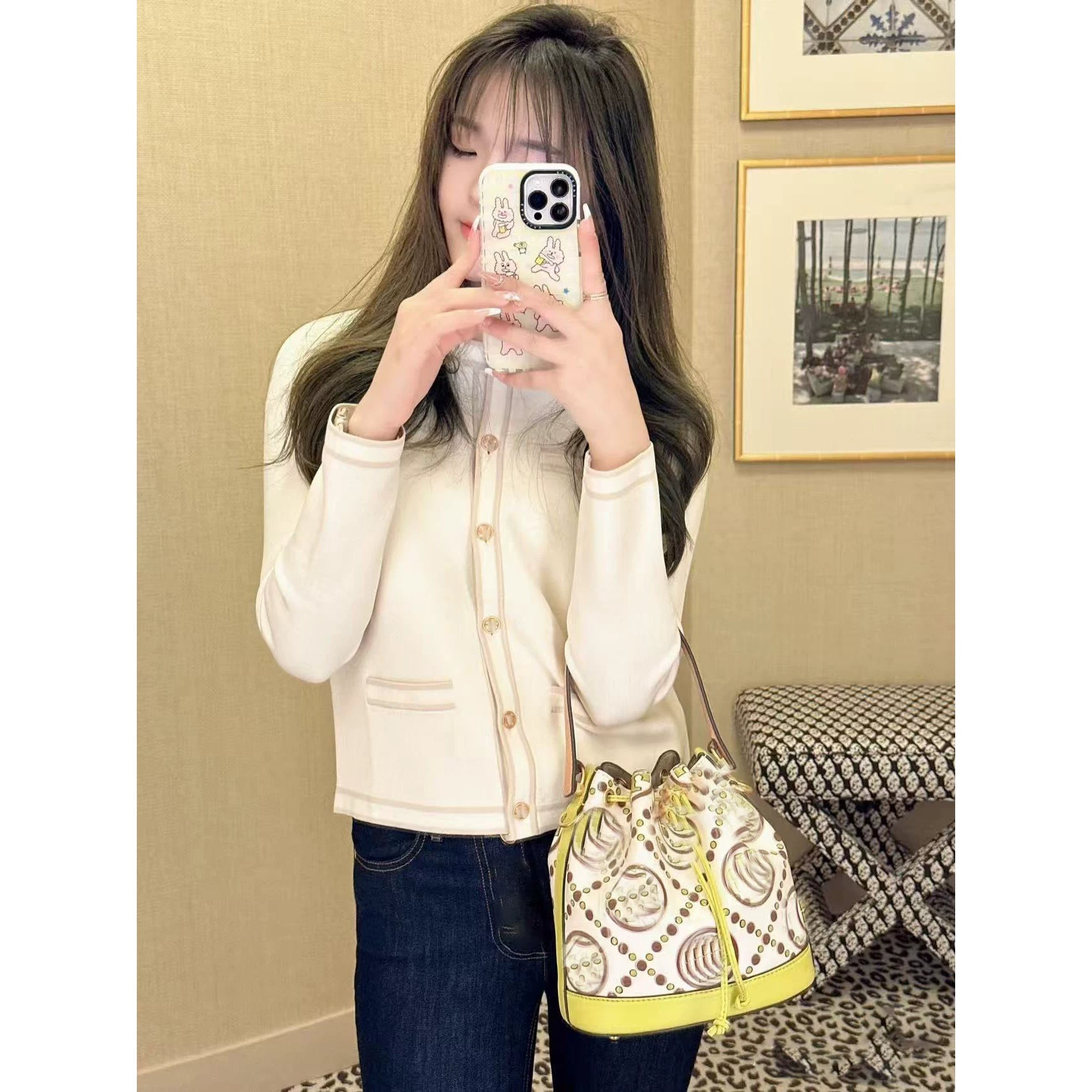 2025 autumn and winter contrasting colors, advanced sense, foreign style, heavy industry gold and silver thread woven round neck single-breasted knitted cardigan jacket women