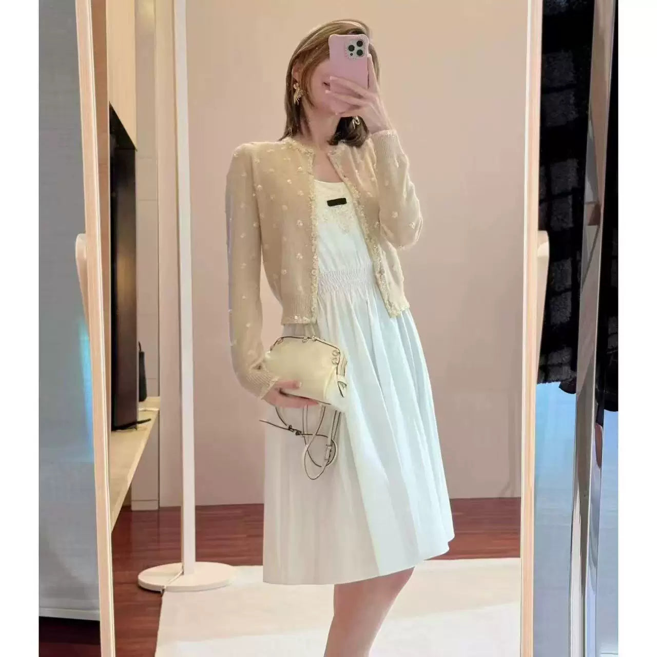 2026 early spring design French high-end heavy industry three-dimensional bead thousand gold round neck cashmere knitted cardigan women