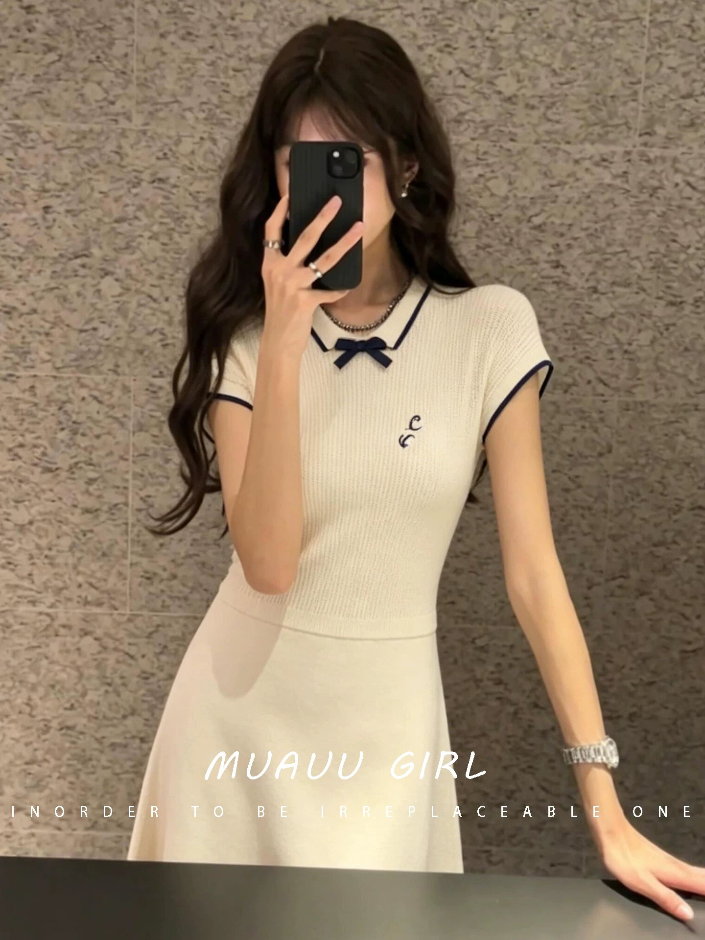Spring and summer 26ss June MUAUU GIRL Zhao Ruth the same style! 26SS beautiful pure white letter embroidered knitted dress