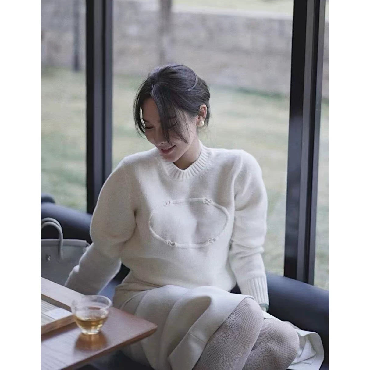 2025 Autumn/Winter Classic Premium White Letter Embroidered Jacquard Crew Neck Soft Cashmere Knitted Pullover Long Sleeve Top