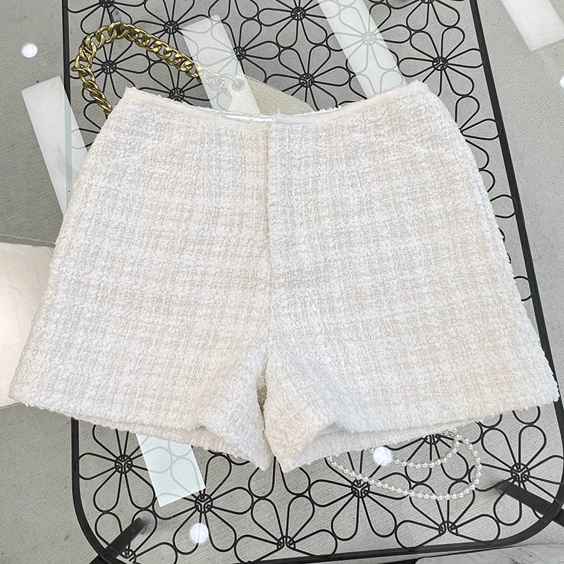 2025 spring and summer new short women's tweed A-shaped high-waisted casual pants high-quality celebrity women's clothing