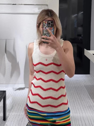 Spring and summer 26ss June, Nanyou haute couture 26M summer new chest letters wavy stripes contrasting color round neck slim knit sling vest