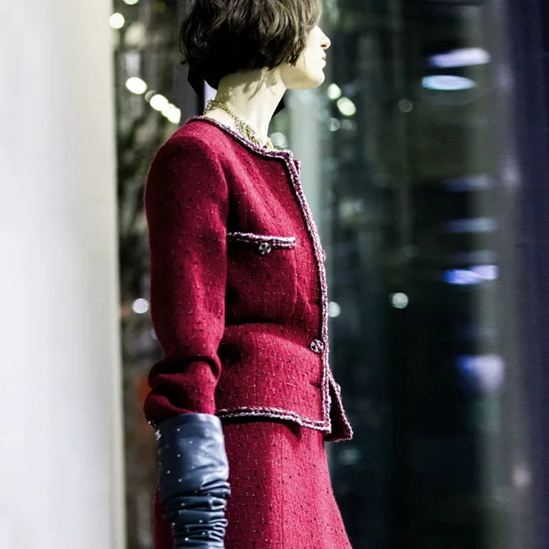 Burgundy plaid short coat women's spring and autumn Christmas and New Year coarse flower padded wool woven top