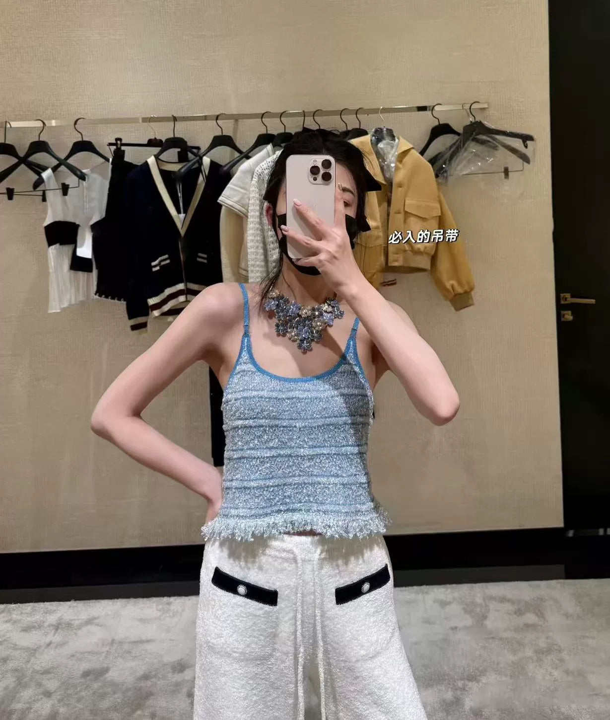 2025 autumn and winter heavy industry model high-end blue silver bright thread tassel single-breasted knitted cardigan sleeveless vest women
