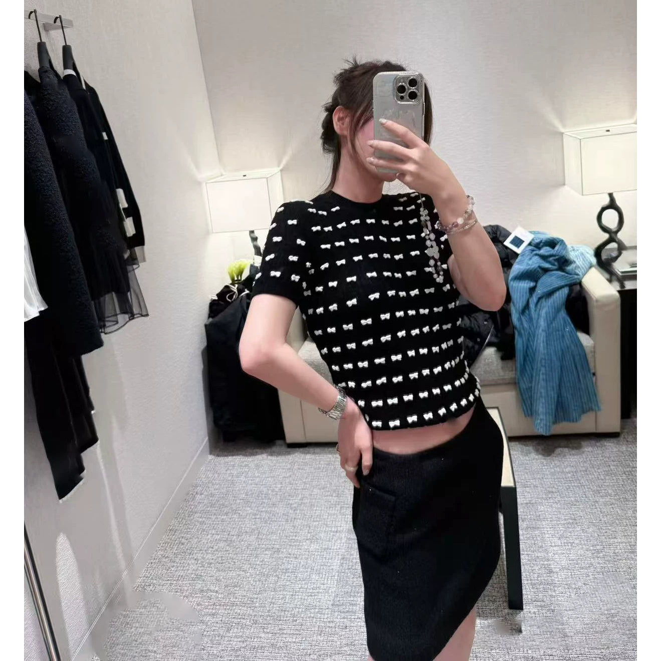 2025 early autumn models heavy industry design bow fashion slim slim slim round neck cashmere T-shirt short sleeve top women