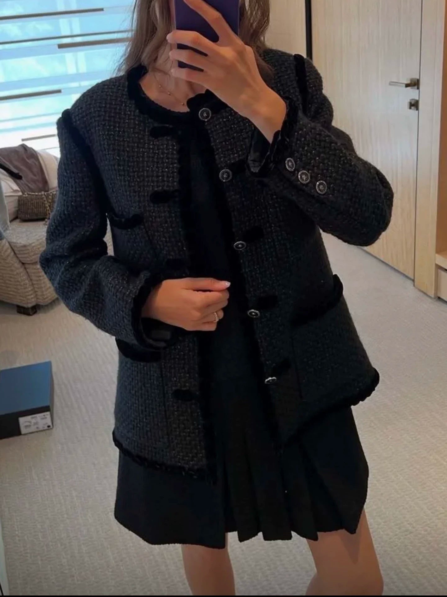 Dress women's light luxury high sense autumn and winter new wool suit national style buckle black gold coat versatile