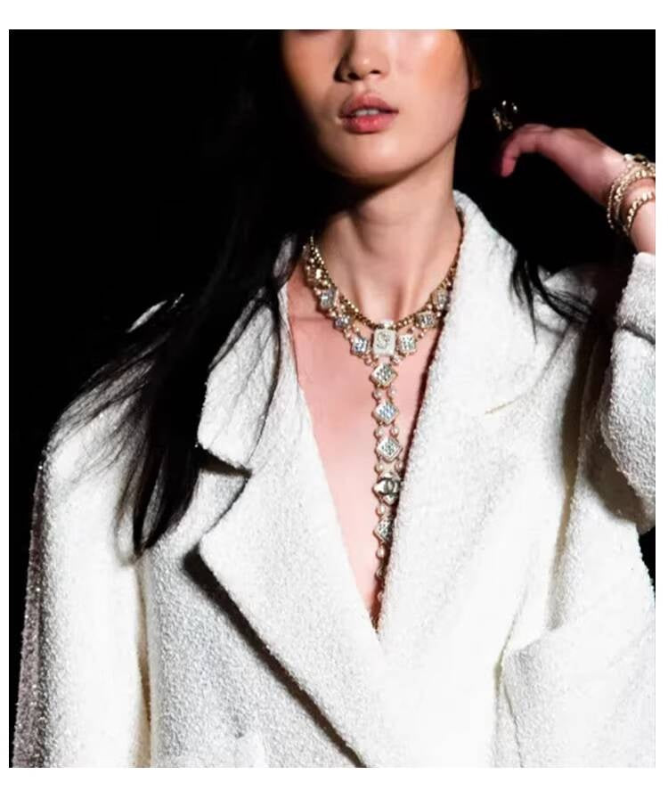 Shiny Silk  Style Coat for Women, Socialite Autumn Winter New Black Loose Blazer, Thickened Mid-Length Tweed Overcoat